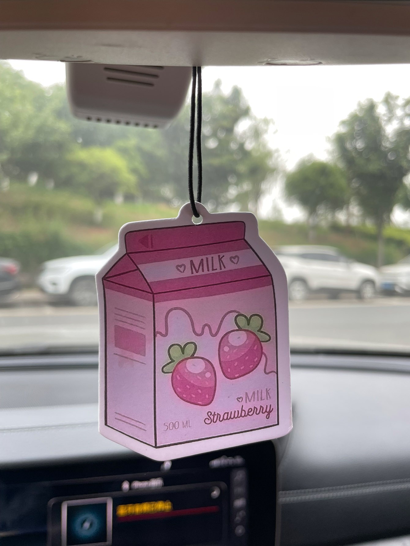 Milk/Freesia Fresh Scent Five- - огляд і ціна Bathroom Home Essentials Store