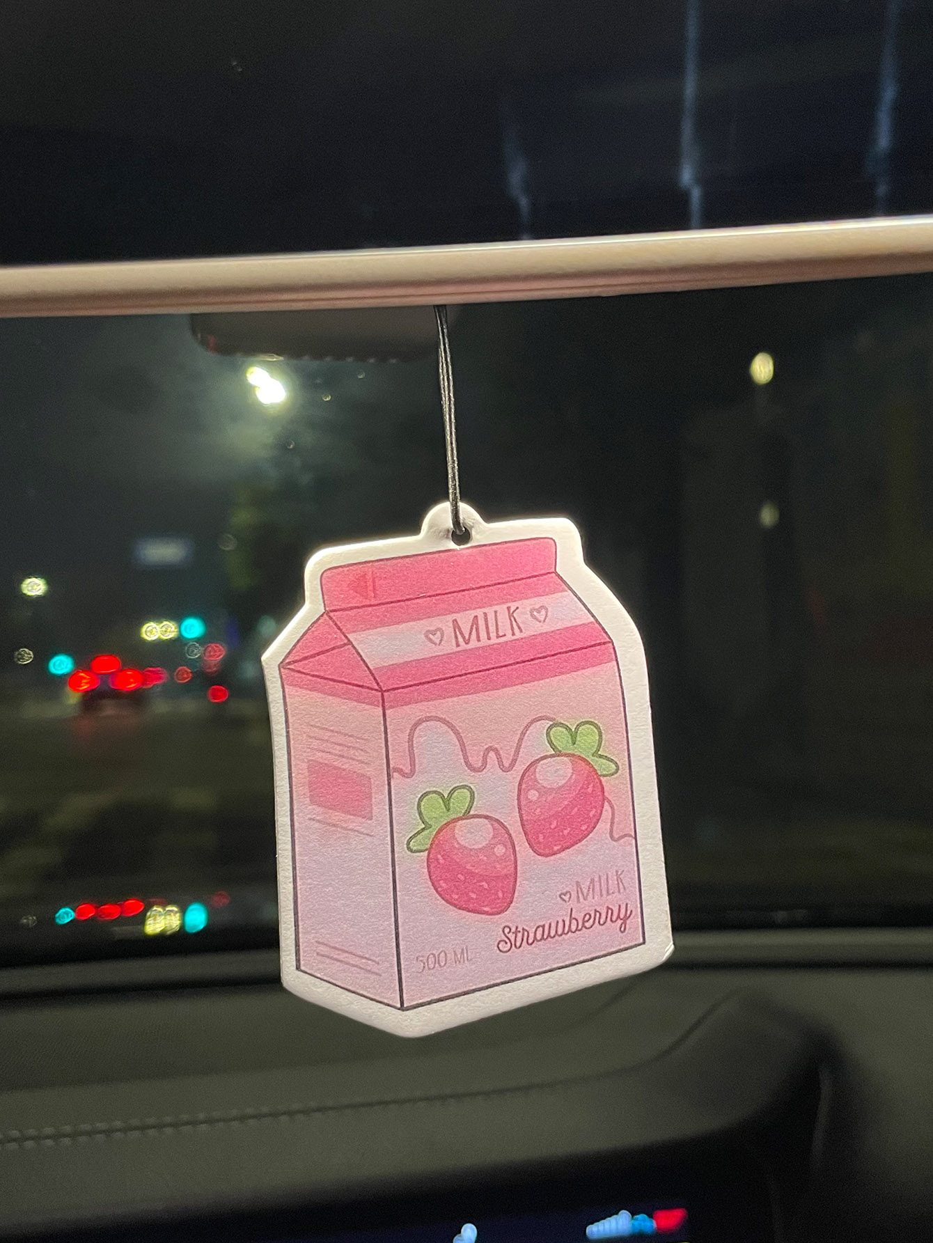 Milk/Freesia Fresh Scent Five- - огляд і ціна Bathroom Home Essentials Store
