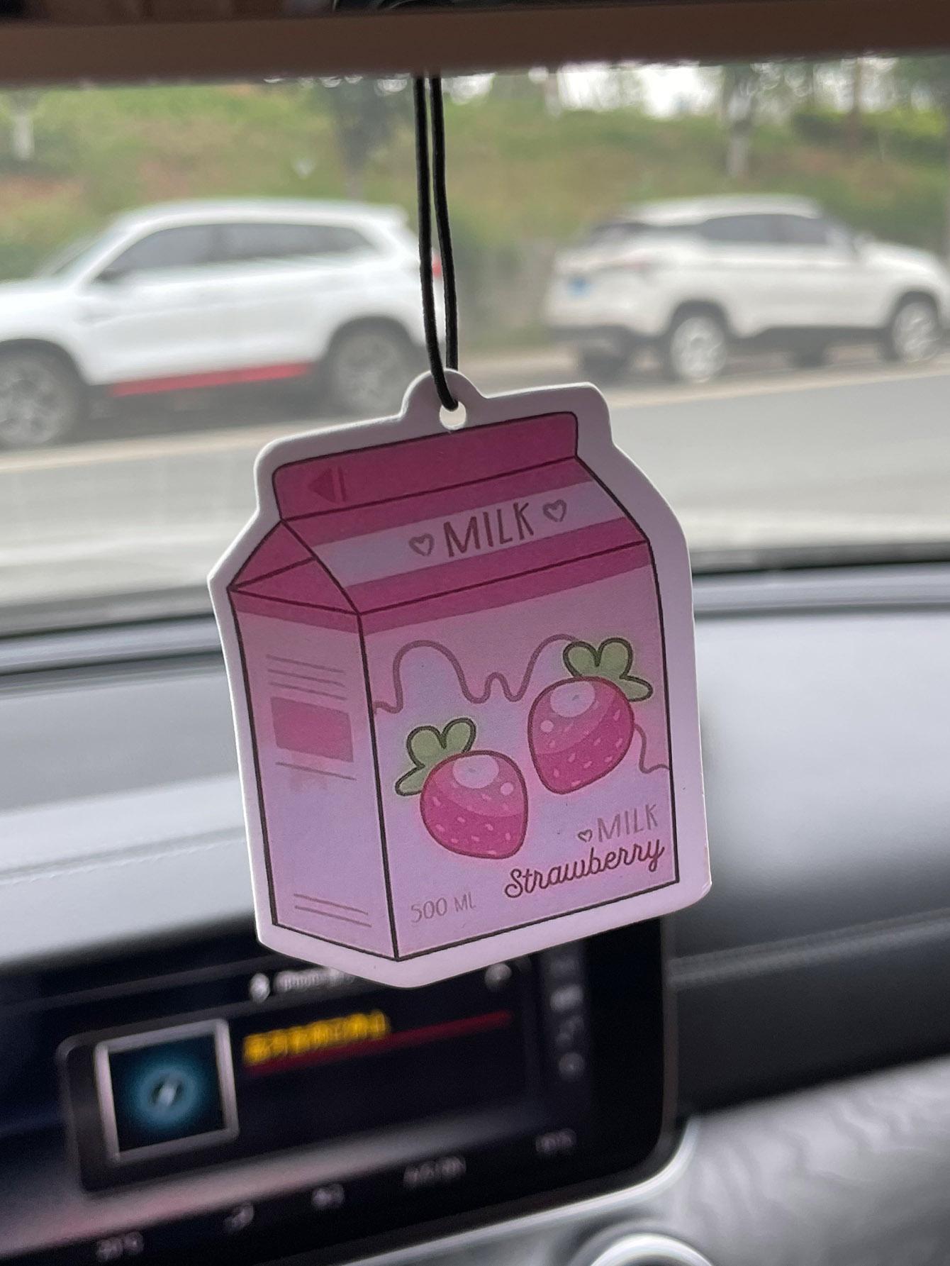 Milk/Freesia Fresh Scent Five- - огляд і ціна Bathroom Home Essentials Store