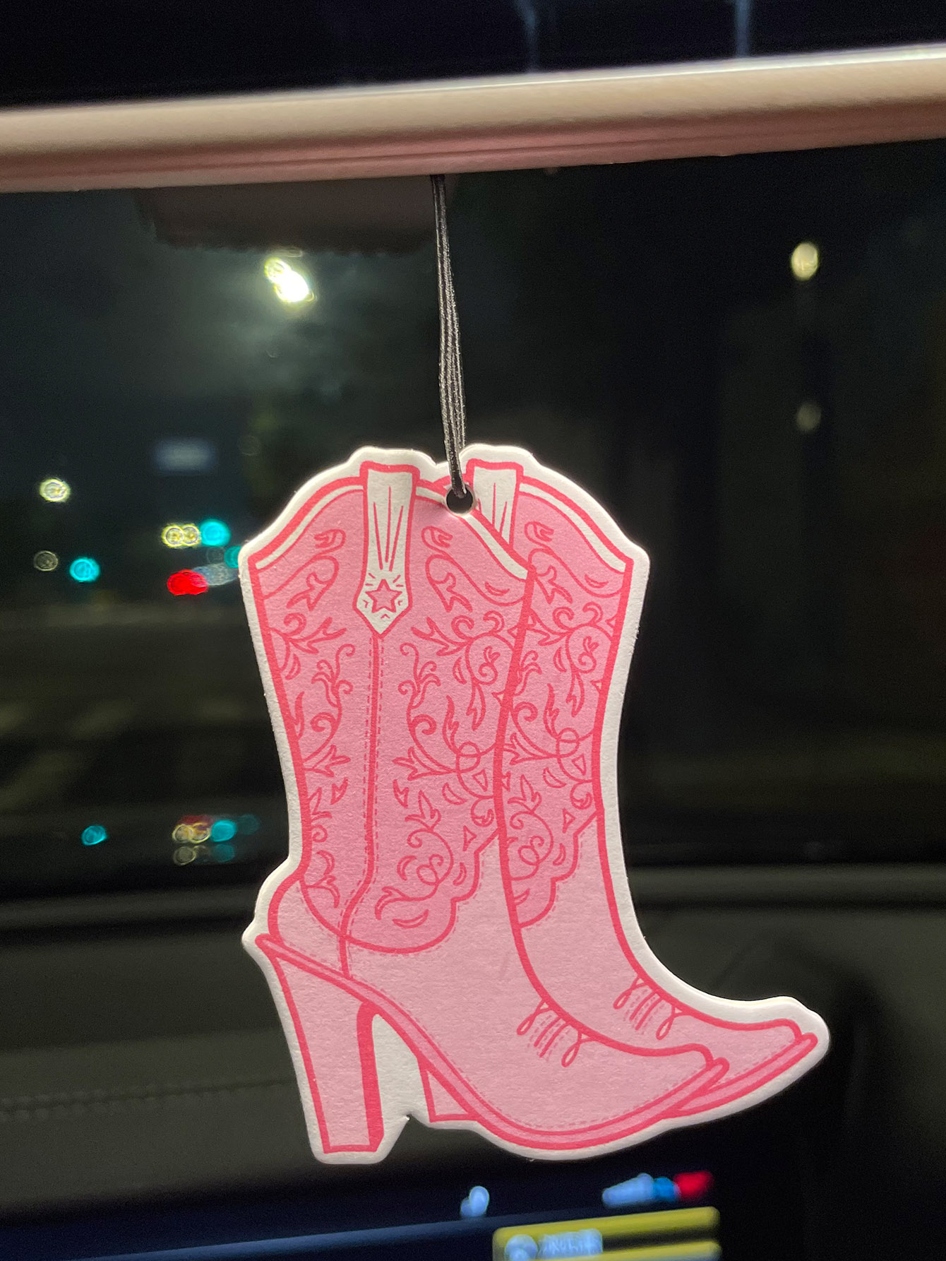 Boots/Freesia Fresh Scent Five - огляд і ціна Bathroom Home Essentials Store